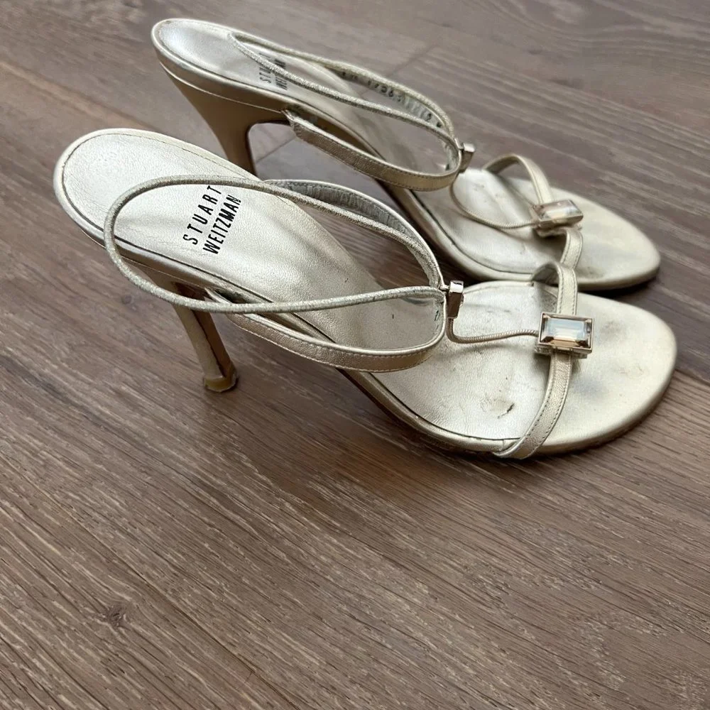 Stuart Weitzman heels - Picture 2 of 2